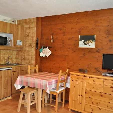 Apartment Triolet 5